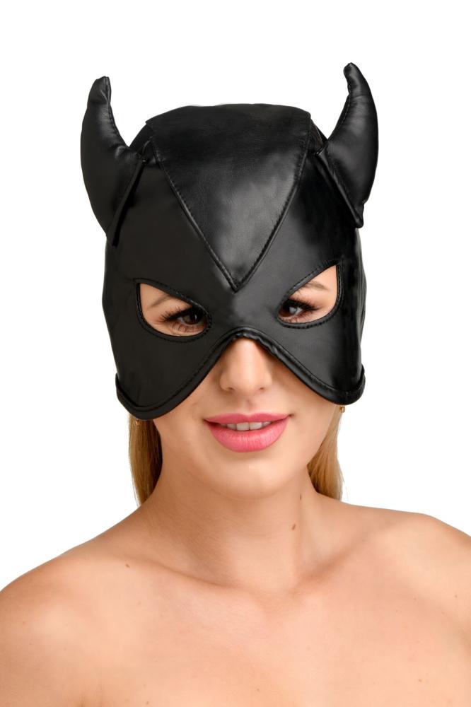 SO8800 Маска Master Series Dungeon Demon Bondage Mask with Horns - Black