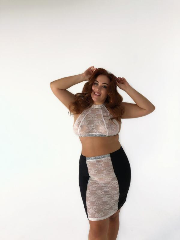 SO5136 Рольовий костюм покоївки з топом, спідницею та прикрасою "Безвідмовна Аделі" XL