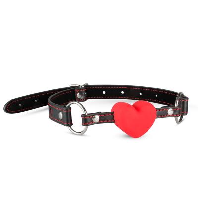 Силиконовый кляп в виде сердца Whipped - Heart Ball Gag