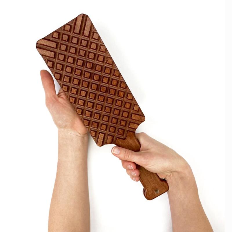 SO5172 Паддл деревянный цвет Art of Sex - Мокко