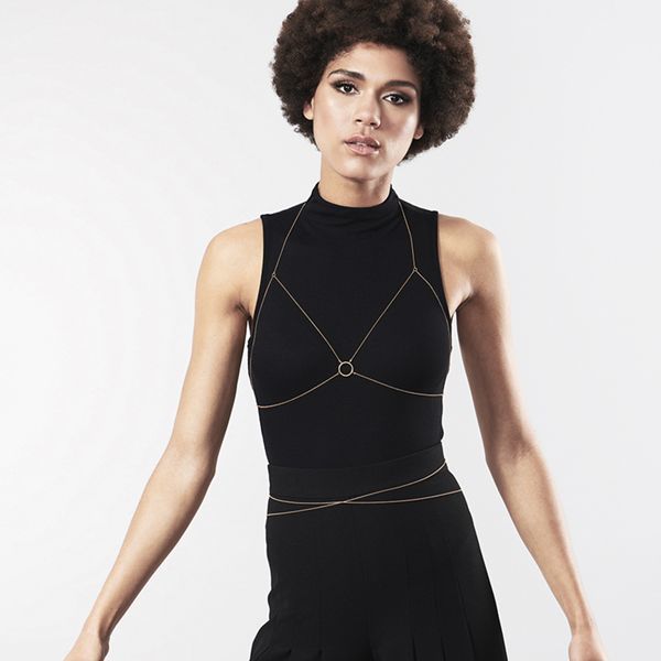 SO2656 Цепочка портупея Bijoux Indiscrets Magnifique Bra Chain - Gold, украшение на тело