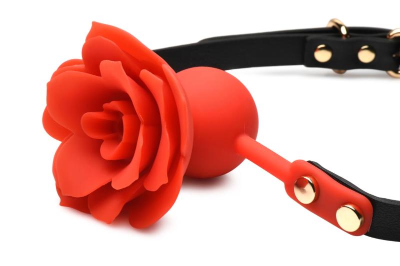 SO8801 Кляп Master Series Blossom Silicone Rose Gag - Red