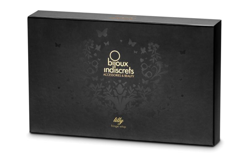 SO2330 Плеть Bijoux Indiscrets - Lilly - Fringe whip украшена шнуром и бантиком, в подарочной упаковке